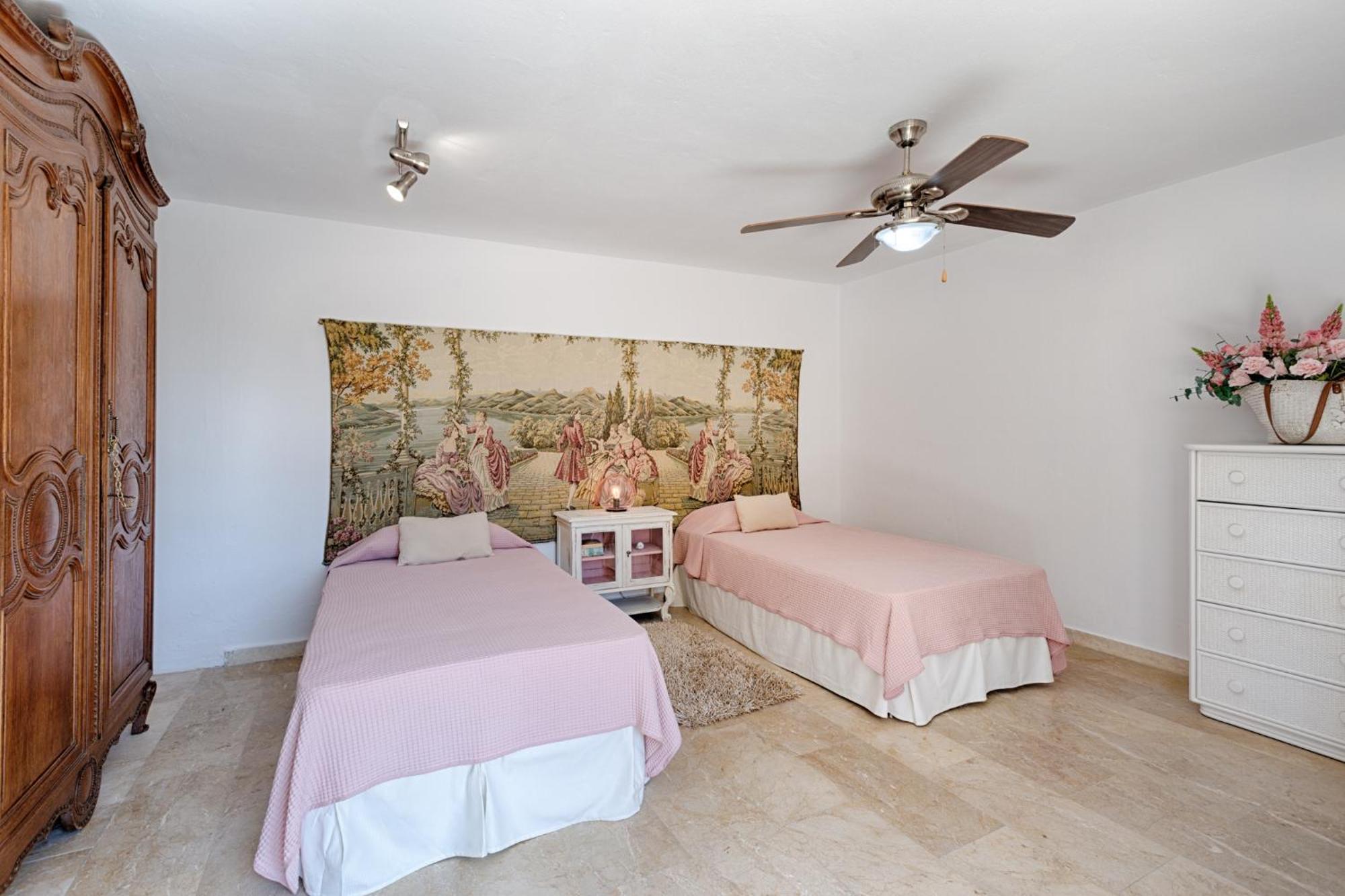 אסטפונה Hanami Finca Cumbres Borrascosas מראה חיצוני תמונה